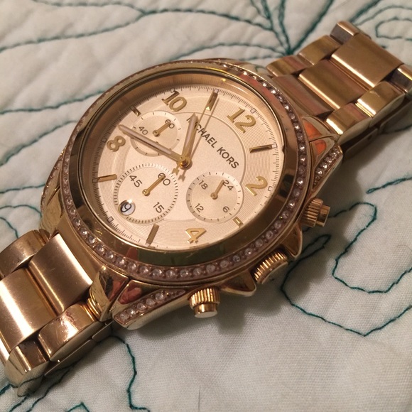Michael Kors 'Blair' Gold-Tone Chronograph Watch - Picture 7 of 7